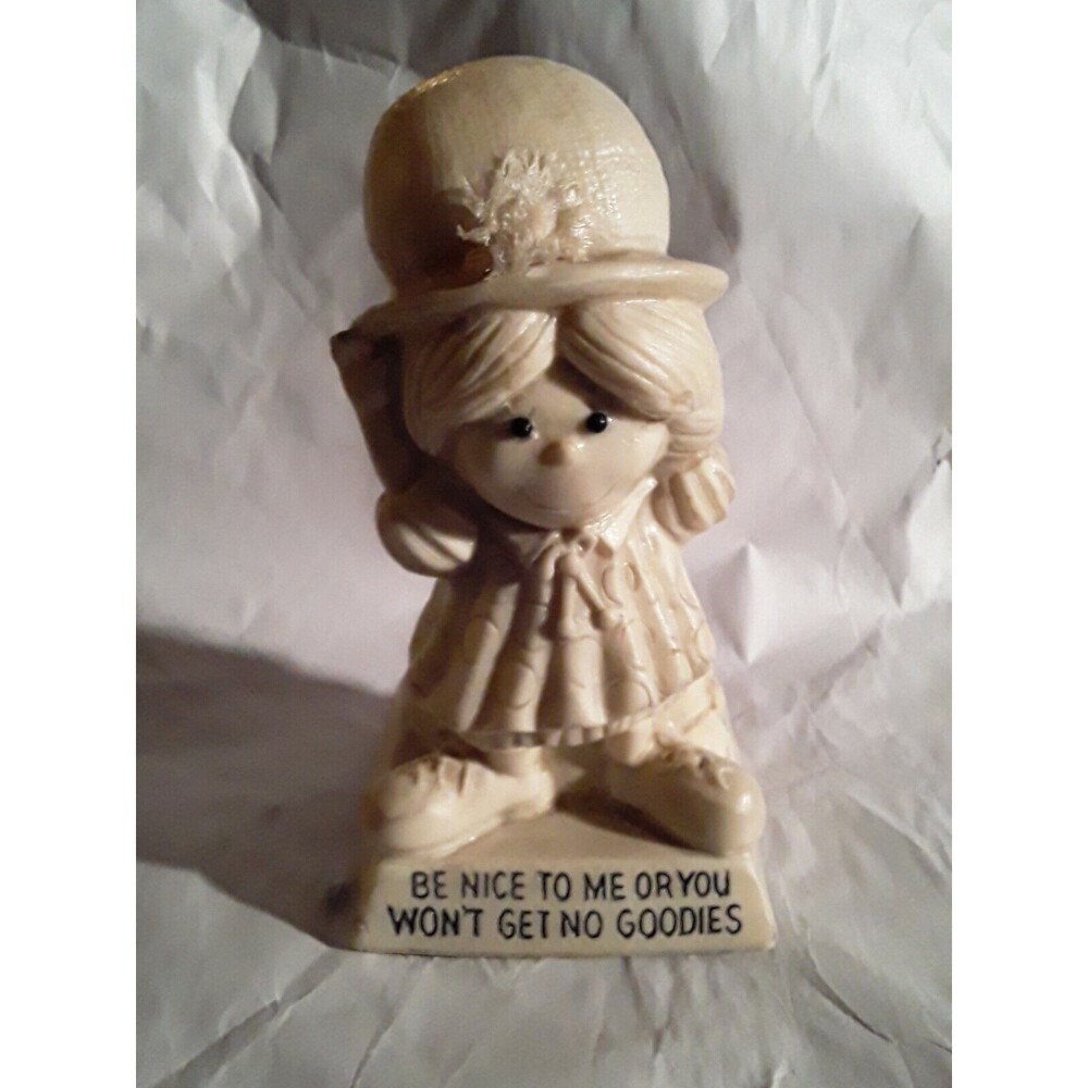 Wallace Berrie Co Be Nice to me or you won’t get no goodies O W & R Berries 1970